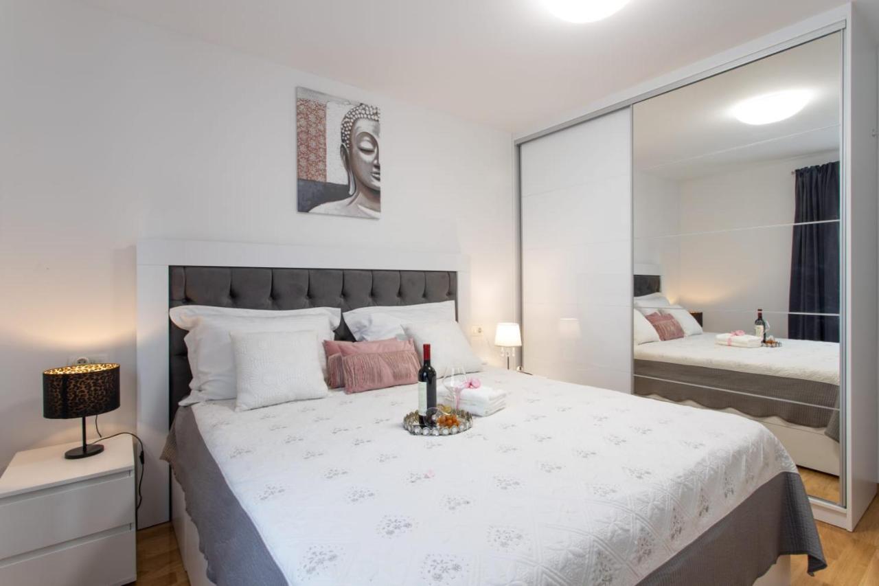 Kaštela Lux Apartment Ema מראה חיצוני תמונה